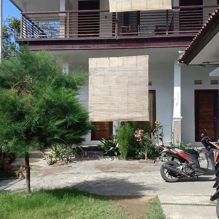 Rasti Homestay Kuta  外观 照片