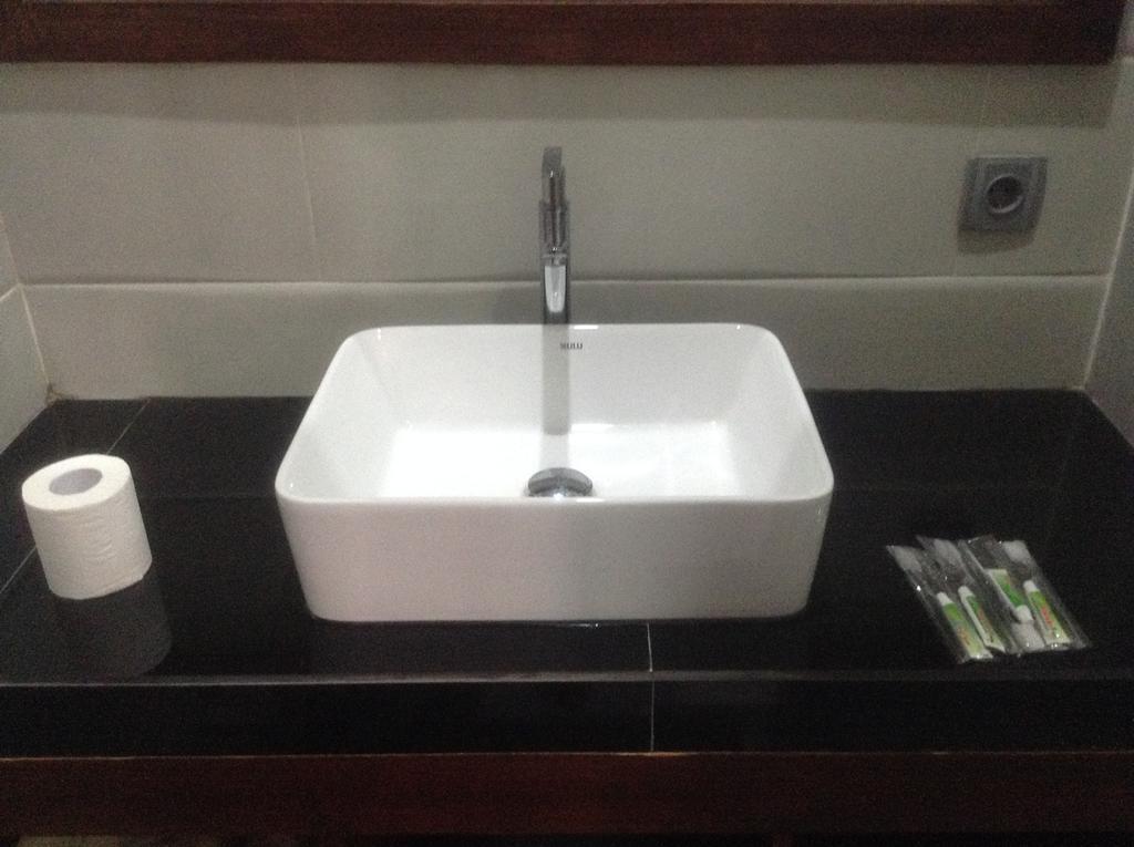 Rasti Homestay Kuta  外观 照片